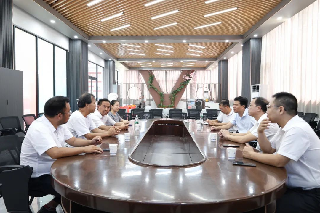【红领浔州 铸魂育人】桂平市委领导深入米兰体育,米兰(中国)指导开学工作